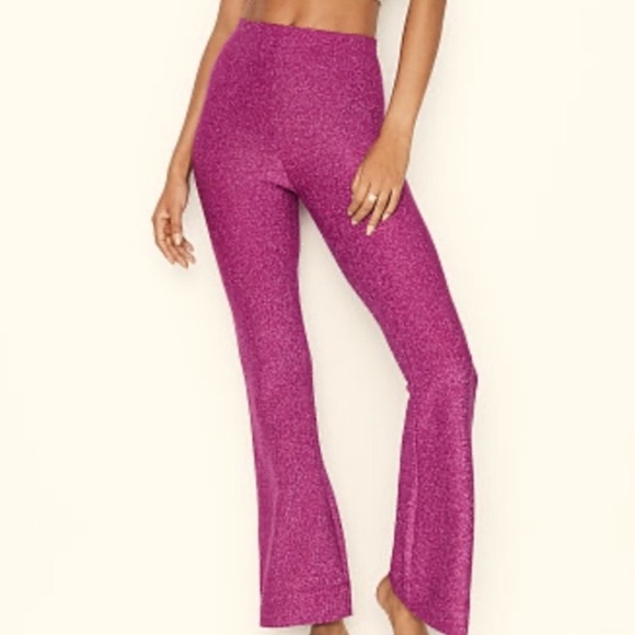 VICTORIAS SECRET SHINE FLARE PANTS IN FUSHIA METALLIC KNIT HIGH RISE SIZE SMALL - Picture 1 of 12
